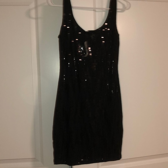 Black sexy dress - Picture 3 of 6